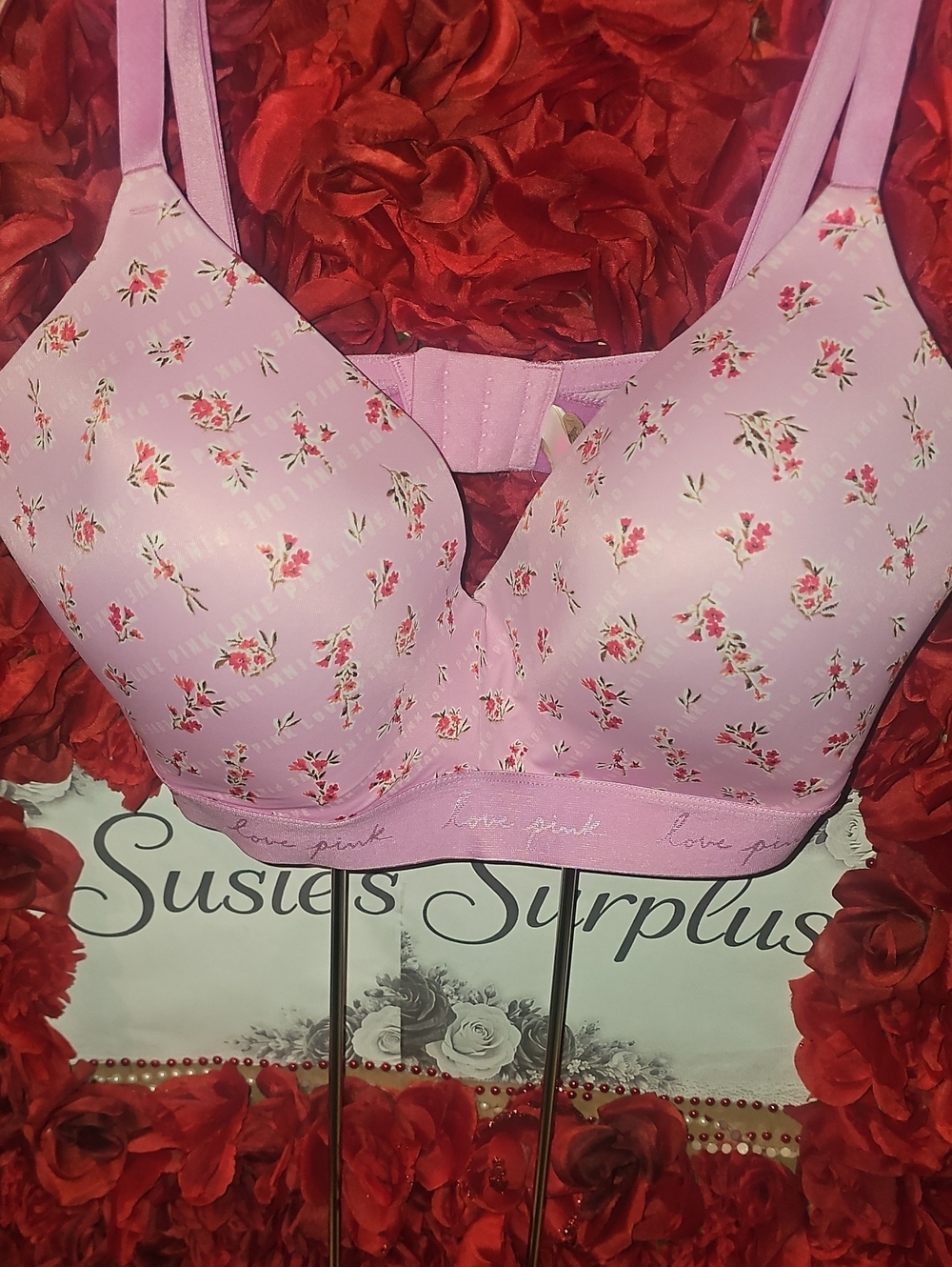 PINK Victoria's Secret NWT Light Pink Floral Wireless Bra Size 40DDD